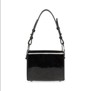 Steve Madden
Bboxy Crossbody